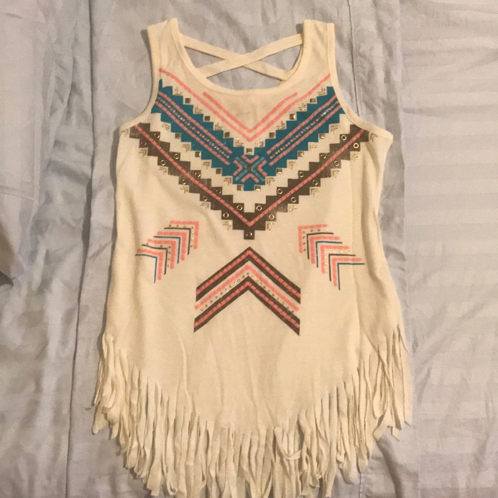 Detailed tank top with fringe
